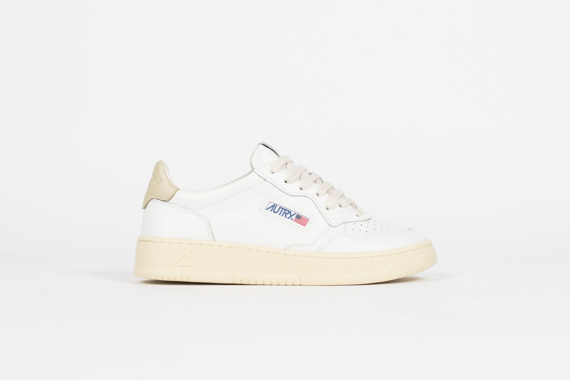 スニーカー AUTRY FW25 MEDALIST LOW SNEAKER (AULW LL87) Autry Medalist Low Sneakers In White Leather
